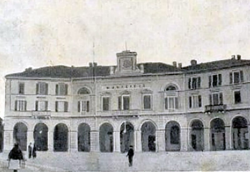 1905 Municipio.jpg