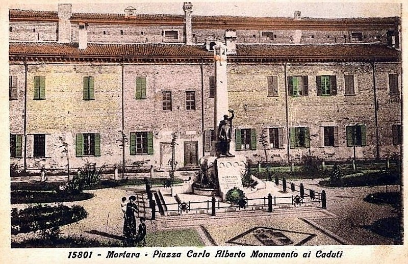1930 Piazza Carlo Alberto.jpg
