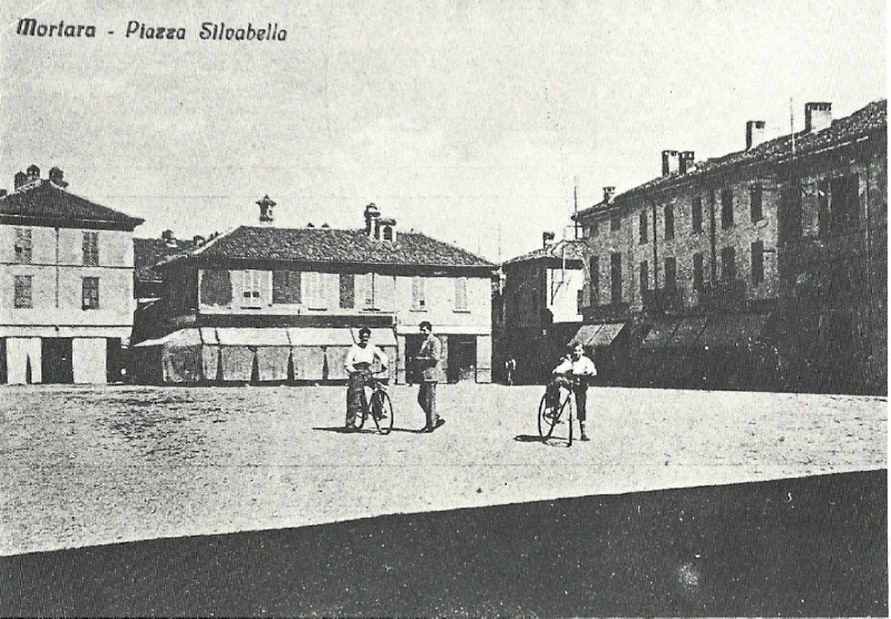1951 Piazza Silvabella b.jpg