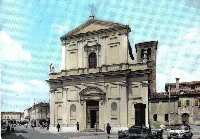 1956 Chiesa Santa Croce auto.jpg