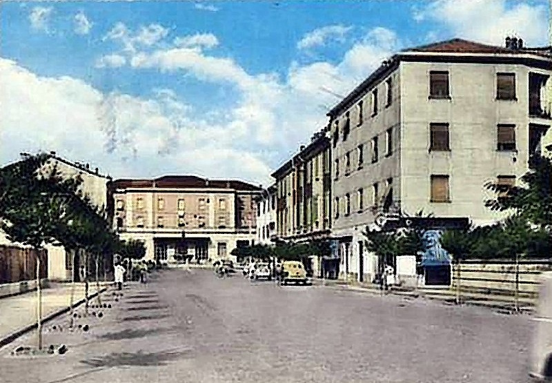 1961 Corso Garibaldi Stazione.jpg