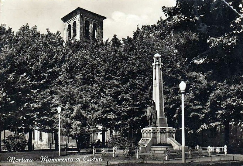 1968 Piazza Carlo Alberto.jpg