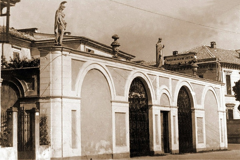 1970 Corso Cavour  Villa Tosi.JPG