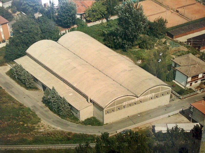 1972 Panorama Ferroedile Bertani e Casa Pero.jpg