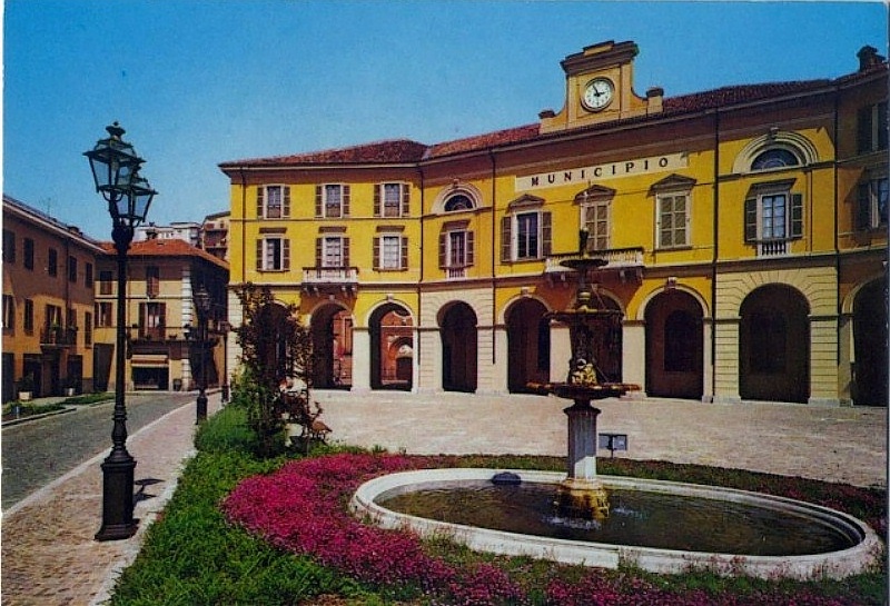 2000 Municipio.jpg