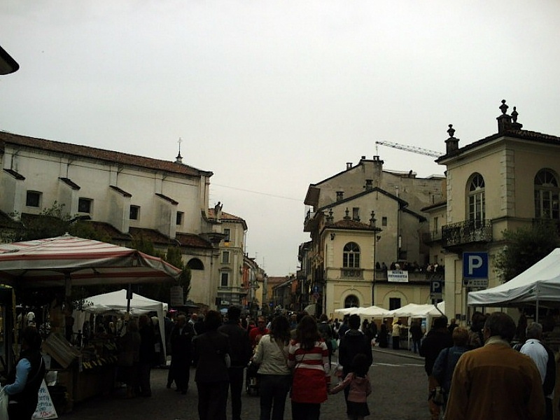 2007 Corso Garibaldi.JPG
