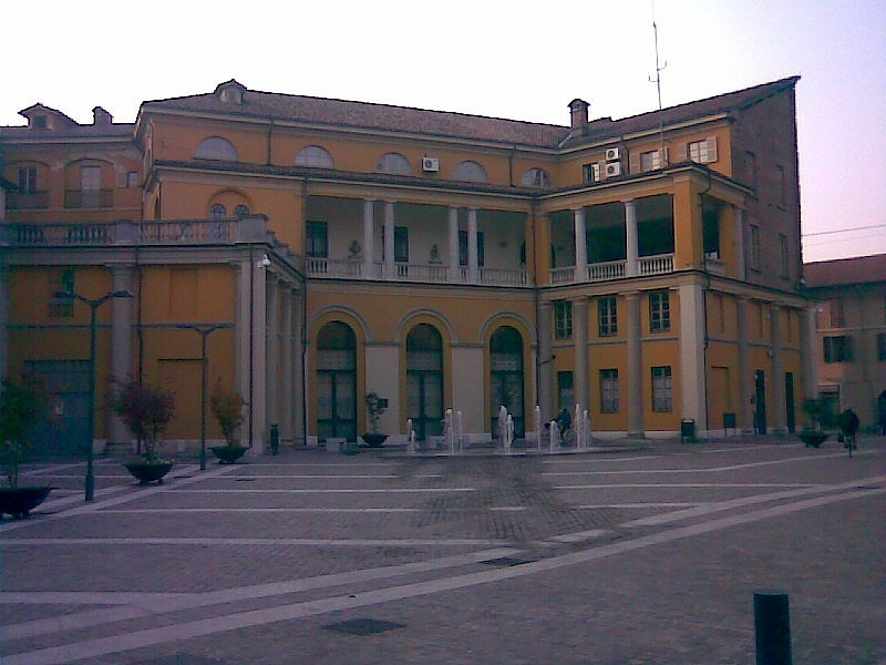2007 Municipio retro.jpg