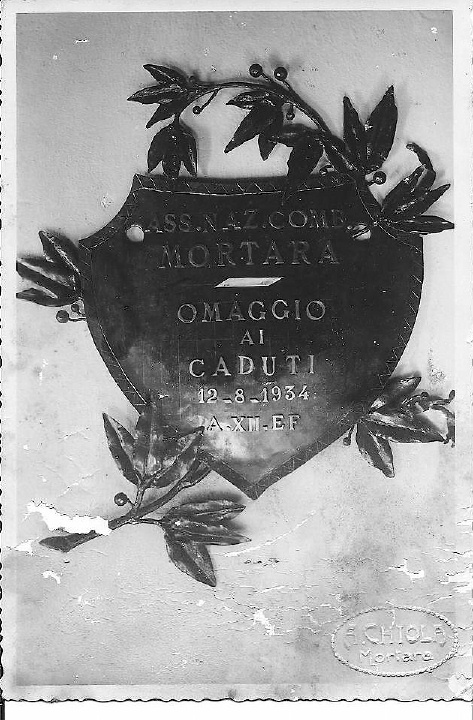 1934 Omaggio ai caduti.jpg